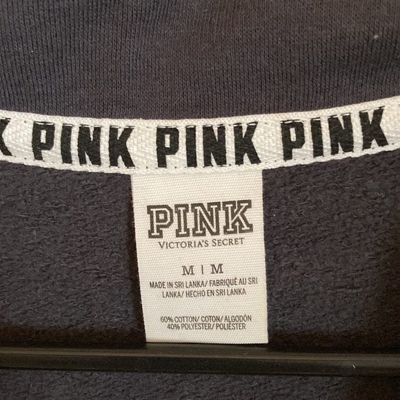 Pink Victoria secret jacket. Size medium - Picture 5 of 5